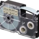 Casio XR-12SR1 (Silver/black) Etiket Yazıcısı Kartuşu Gümüş Renk Üstüne Siyah Baskı